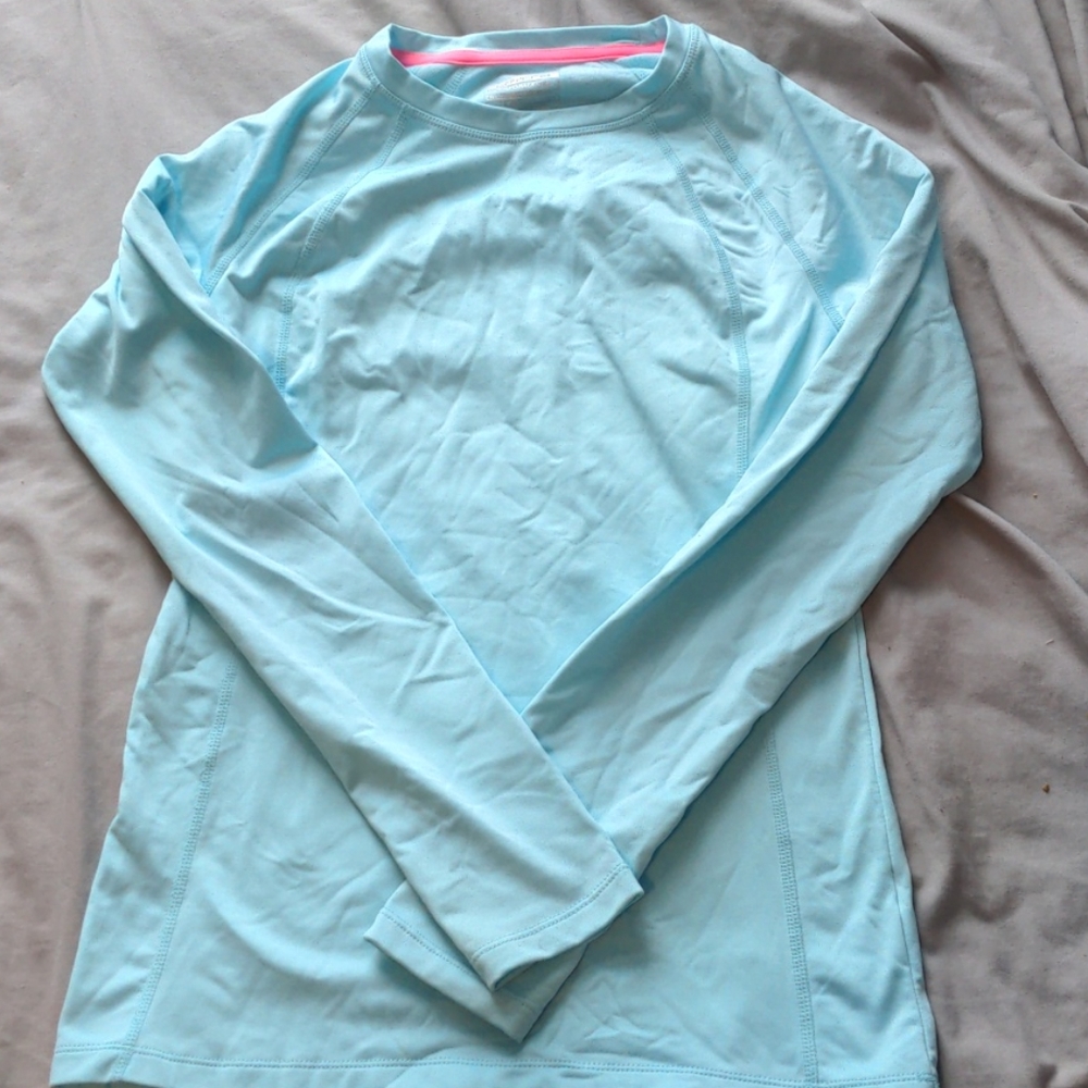 Layer 8 qwick dry performance shirt
